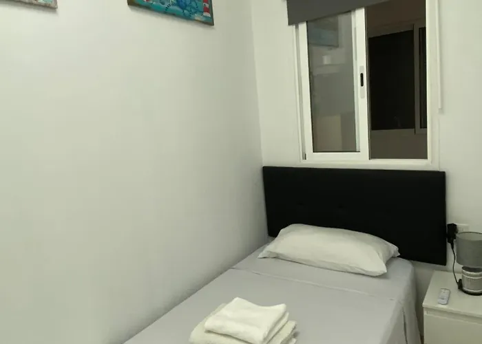 Habitación en casa particular Singol In Shared In Cristianos Playa Vistas *